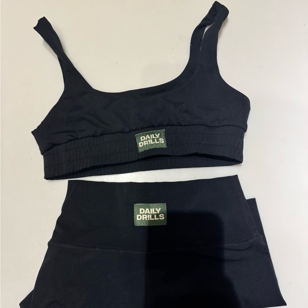 Black Daily Drills Set